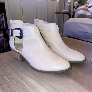 American Eagle Outfitters Ankle Boots SZ 7